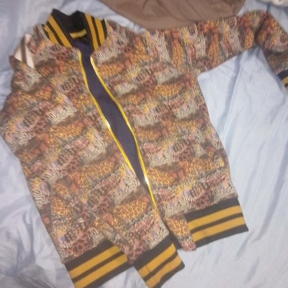 Jacket - Picture 1 of 3
